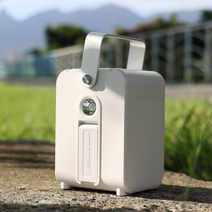 【Roommi】多功能行動電源供應器(小電寶) - 白色